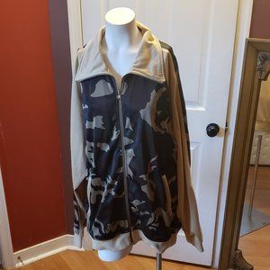 EXSTO  DEMIN CO. Beige and Camouflage Pattern Jack